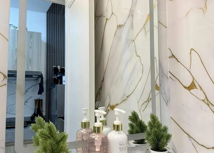 Jl Staycation, Victoria De Morato, Penthouse Manila